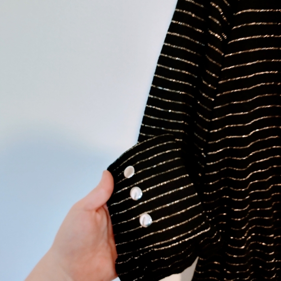 Apt 9 black long sleeve top with striped glitter silver stripes and matching but - Picture 2 of 4